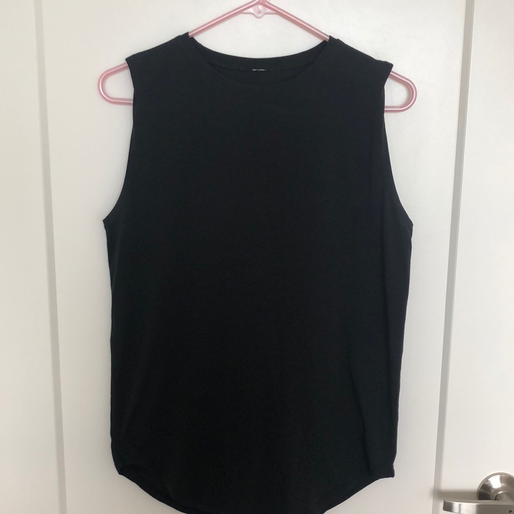 Lululemon cut off shirt women’s
